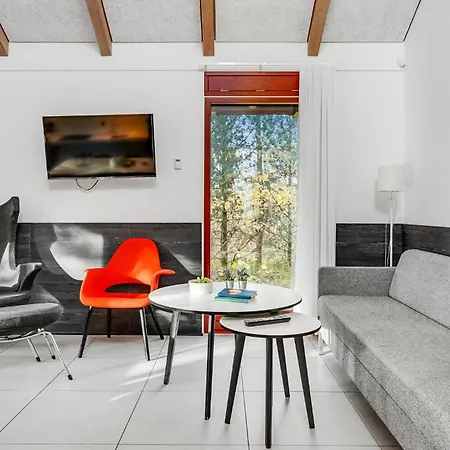 2 Bedroom Gorgeous In Hébergement de vacances Grenå